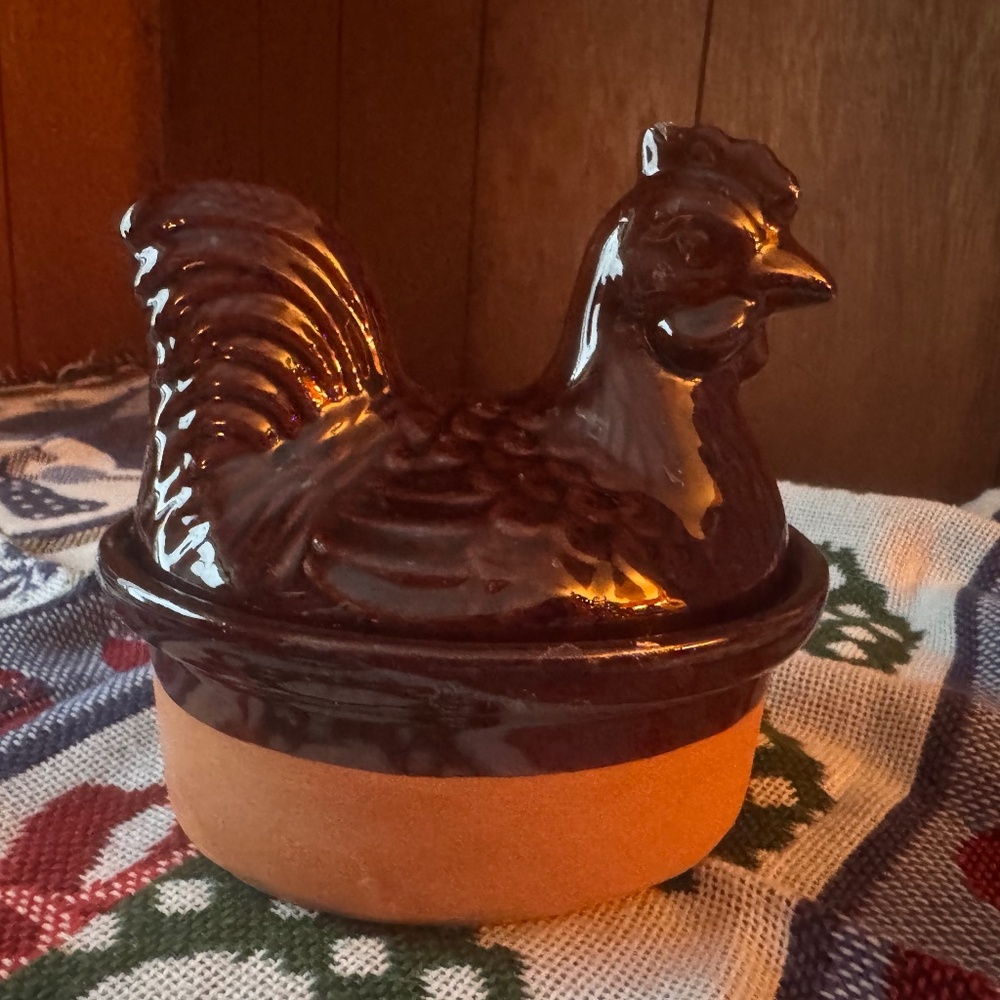 Vintage 16 oz Oven Safe Chicken Crock NIB